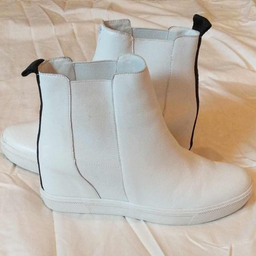 White DKNY platform booties